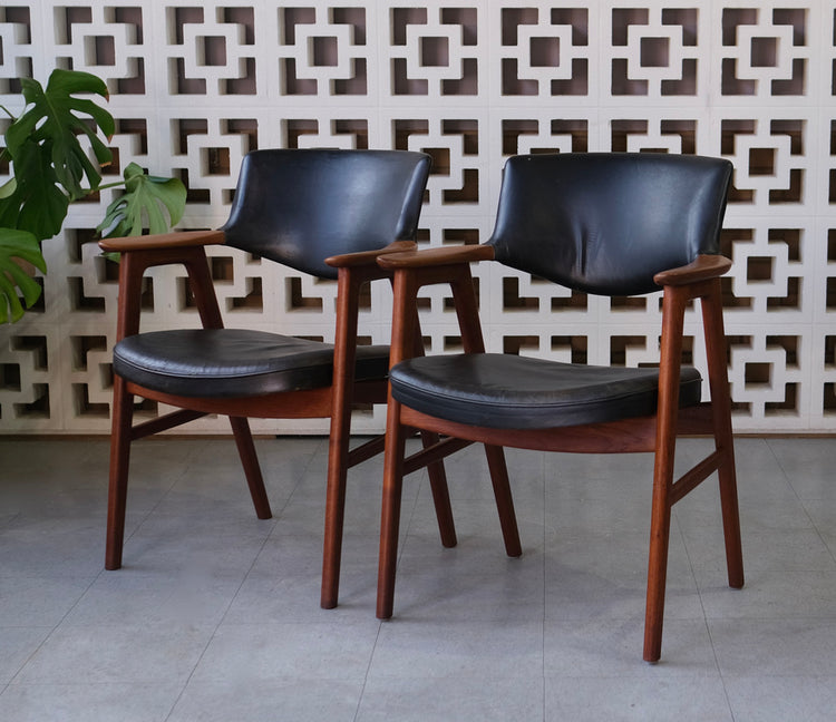 Erik Kirkegaard Armchair in Teak