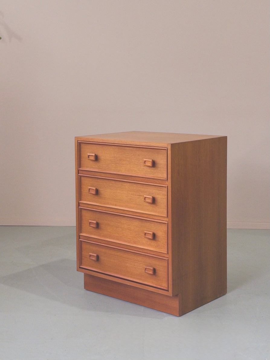 Parker Bedside Table / Chest of Drawers