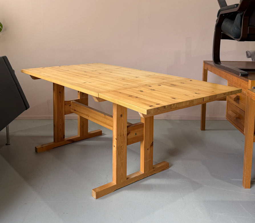 Danish Farmhouse Extension Kitchen Table in Pine
