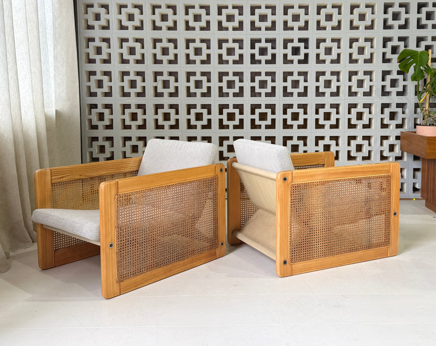 Pair Of 1970s Lounge Chairs By Evoluzione