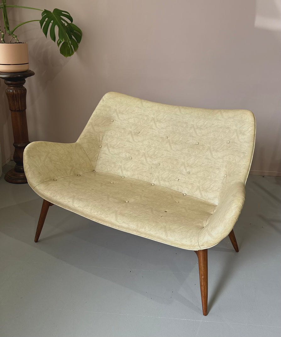 Grant Featherston RS161 Settee