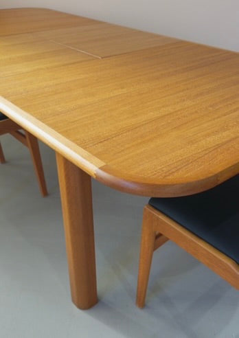 Danish Deluxe 1980s Extension Dining Table in Teak