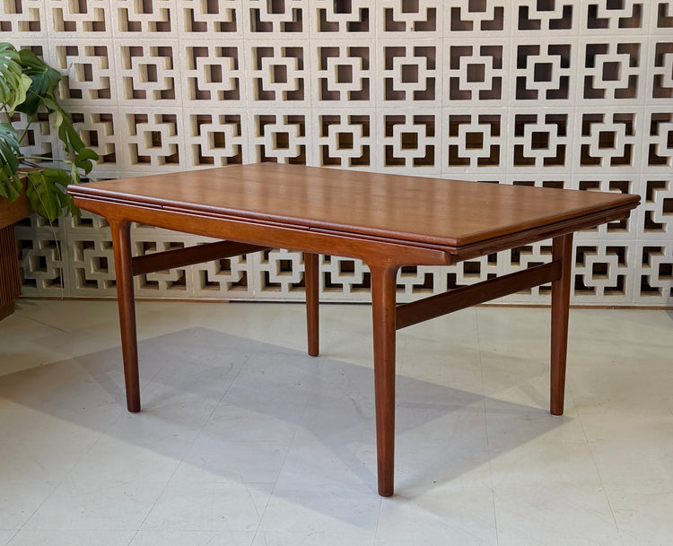 Johannes Andersen Extension Dining Table