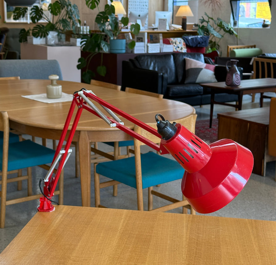 LUXO Architects Lamp in Red