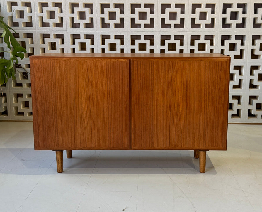 Omann Jun Sideboard in Teak