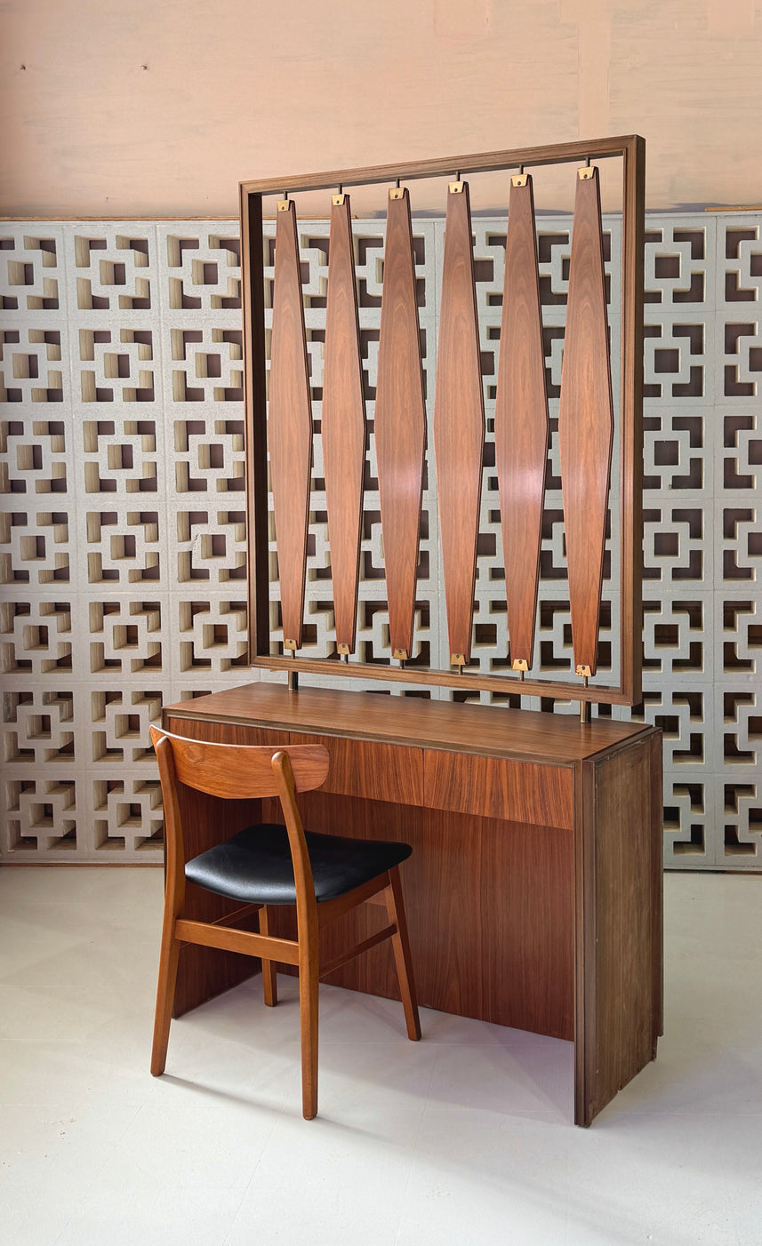 Mid-Century Entrance / Hallway Divider
