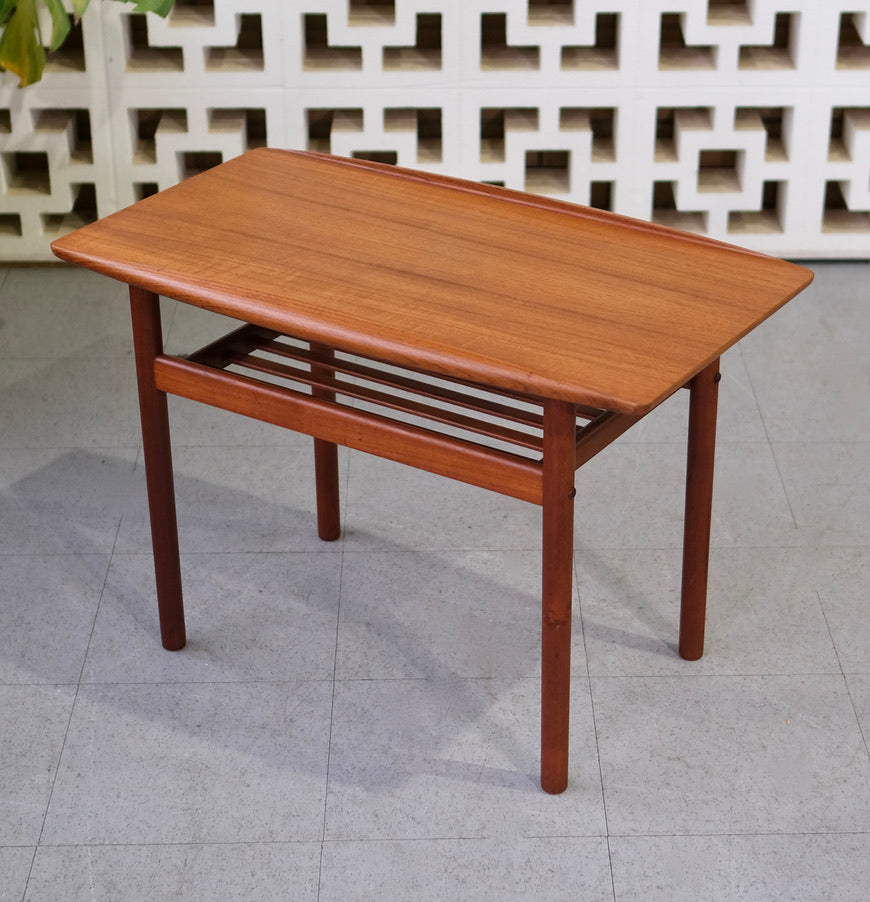 Grete Jalk Side-Table in Teak