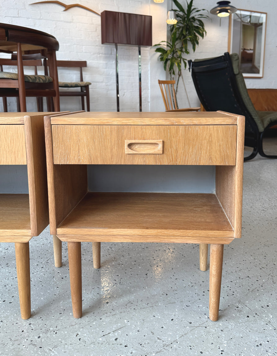 Pair of Danish Bedside Tables in Oak