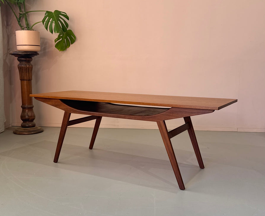 Omann Jun Coffee Table in Teak