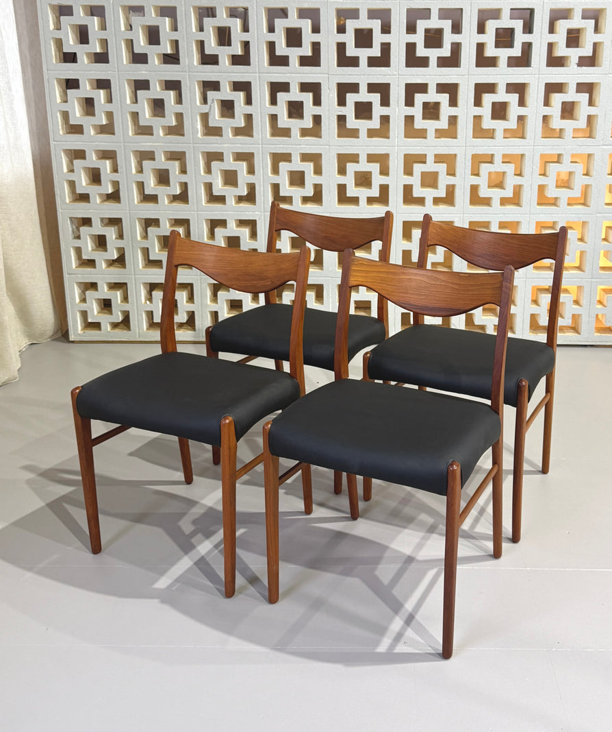 Four Arne Wahl Iverson Dining Chairs
