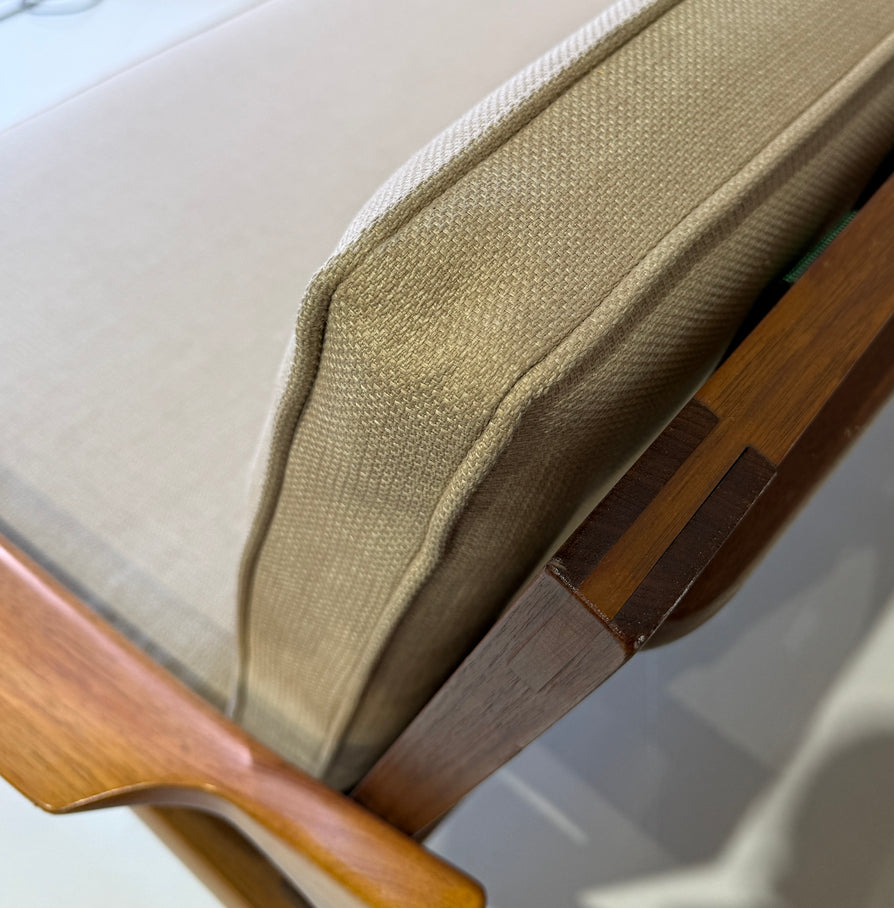 Danish Deluxe Inga Sofa / Daybed in New Fabric