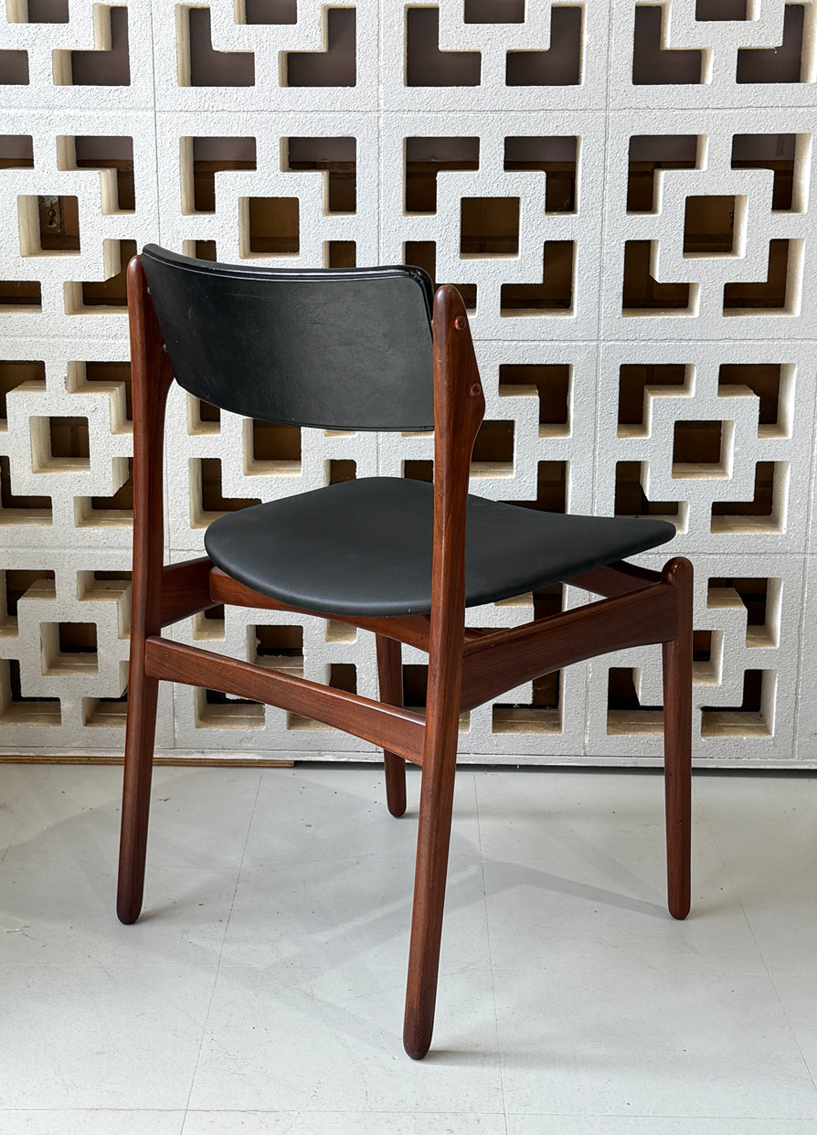 Danish Dining Chair / Desk Chair in Black Vinyl