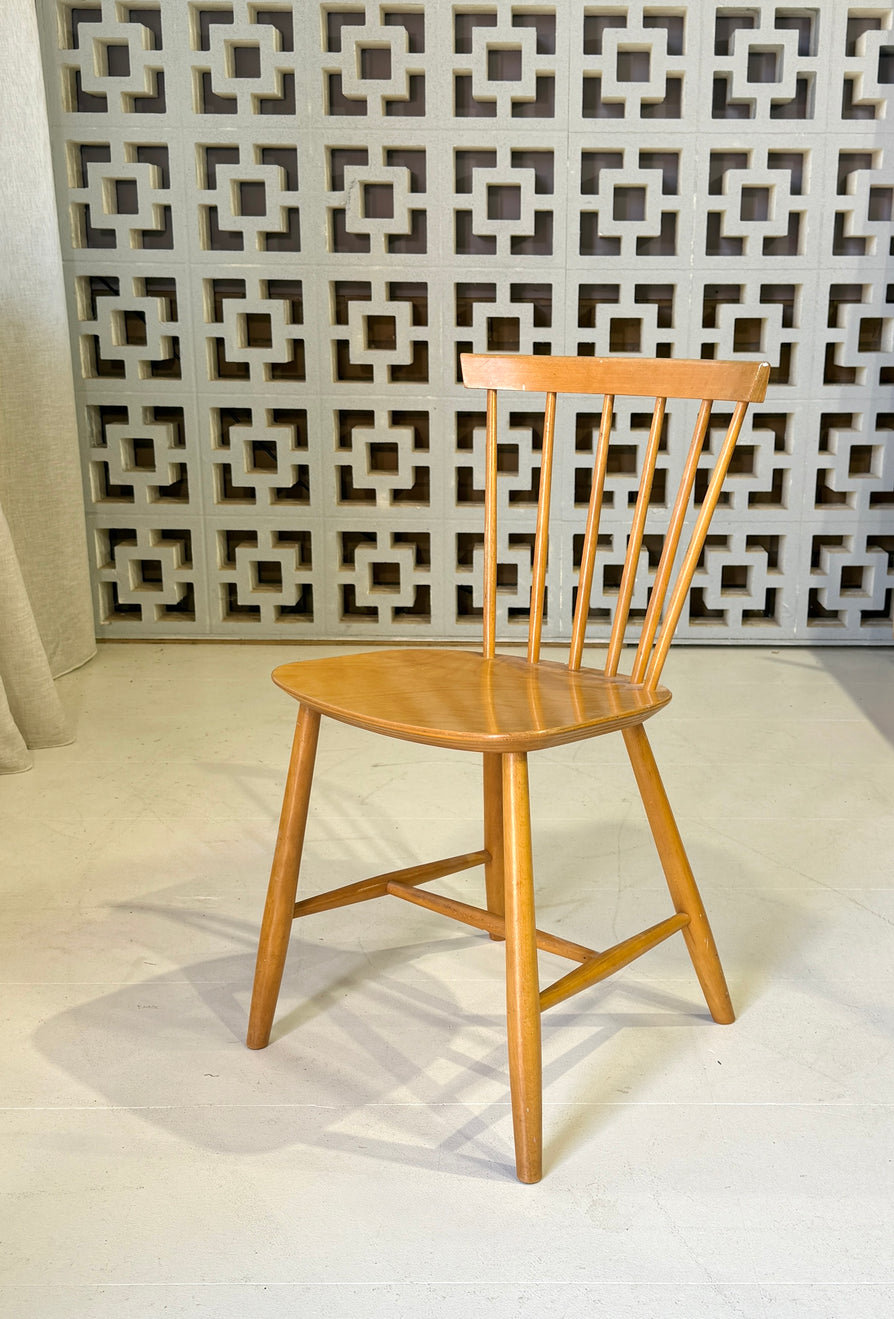 Poul Volther J46 Spindle Chair