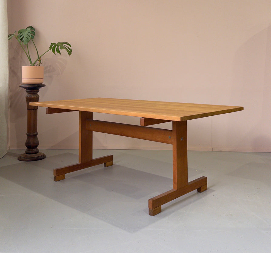 Hans J Wegner Shaker Dining Table