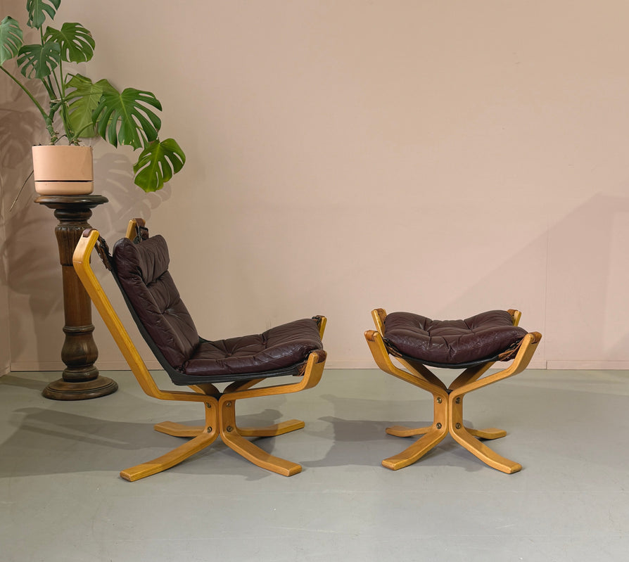 Superstar (Falcon) Lounge Chair & Footstool in Ox-Blood Leather