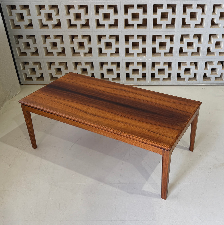 Ole Wanscher Coffee Table in Rosewood