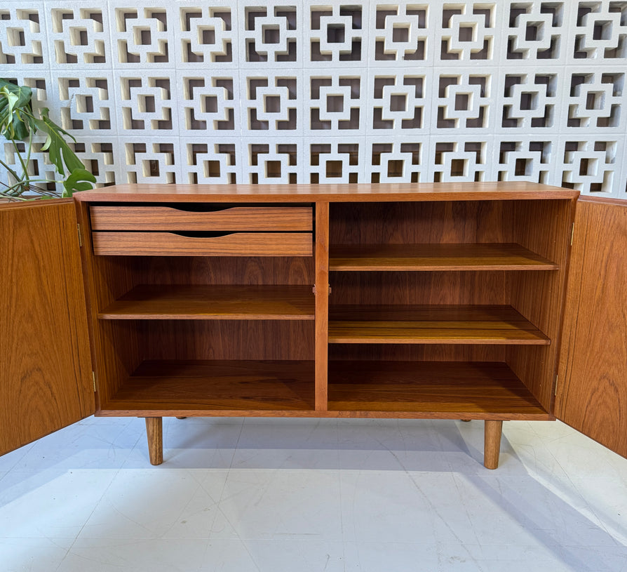 Omann Jun Sideboard in Teak