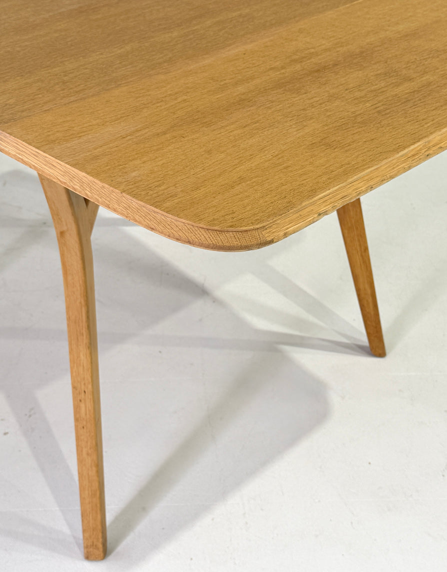 Small G-Plan Extension Kitchen Table in Oak