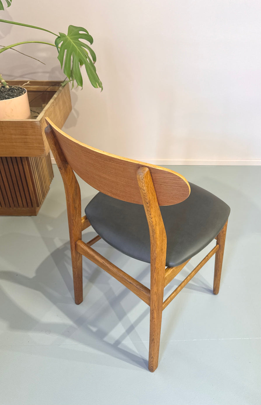 Danish Side Chair / Dining Chair