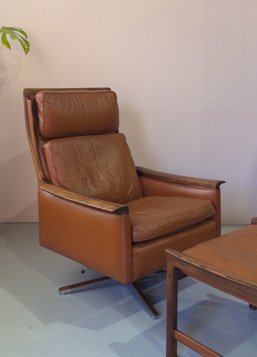 Torbjørn Afdal Swivel Chair with Footstool