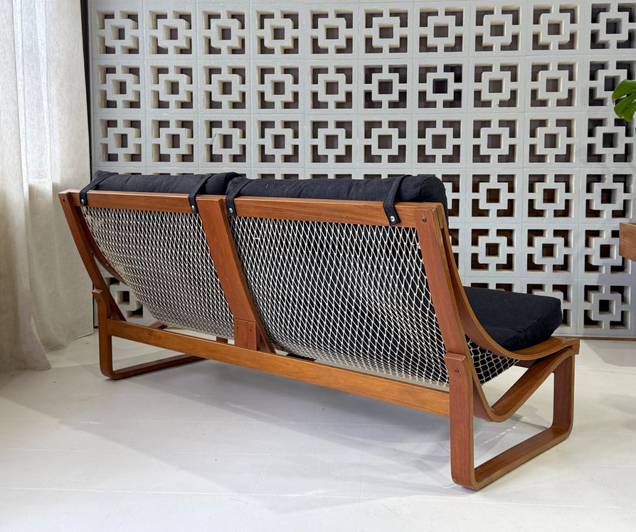 Tessa T4 Sofa in a New Wool
