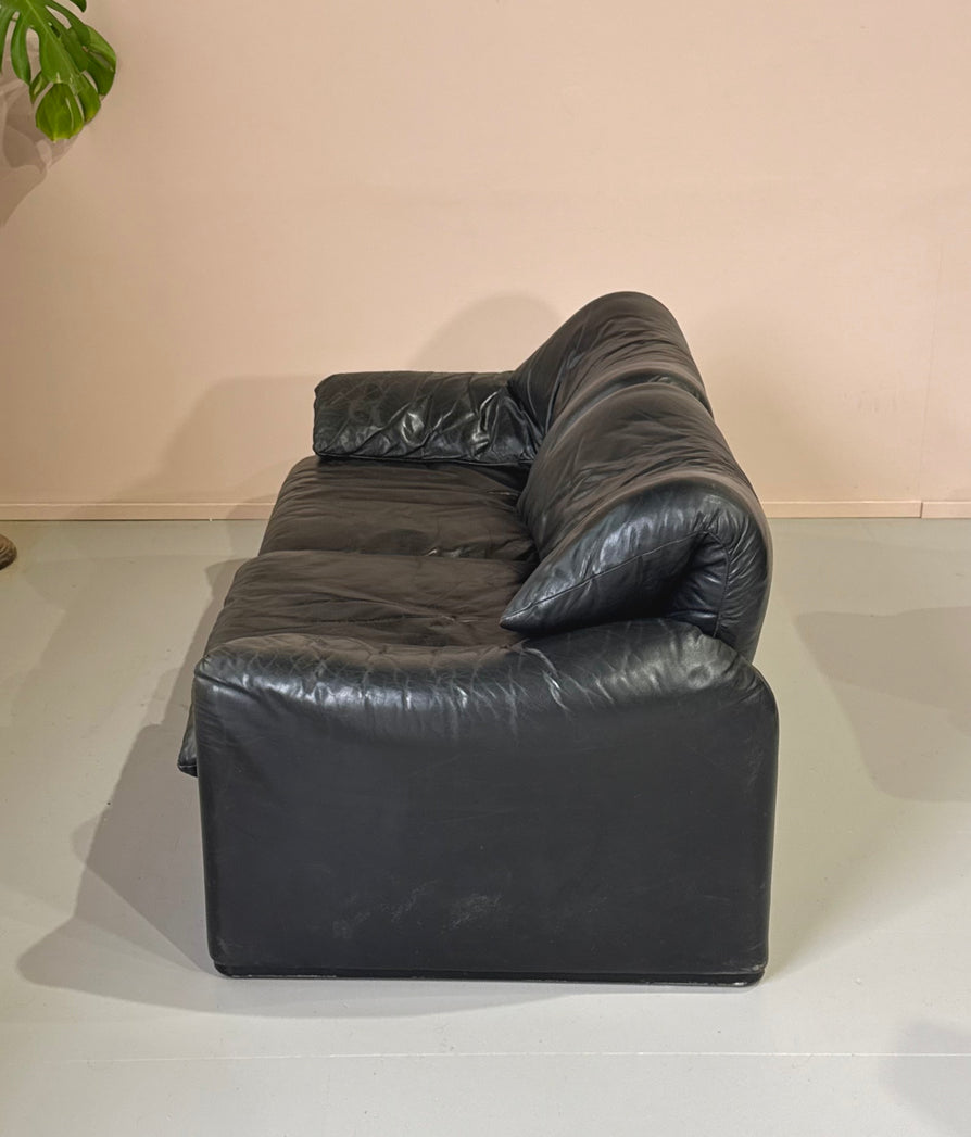 Cassina Maralunga 2 Seater Sofa in Black Leather