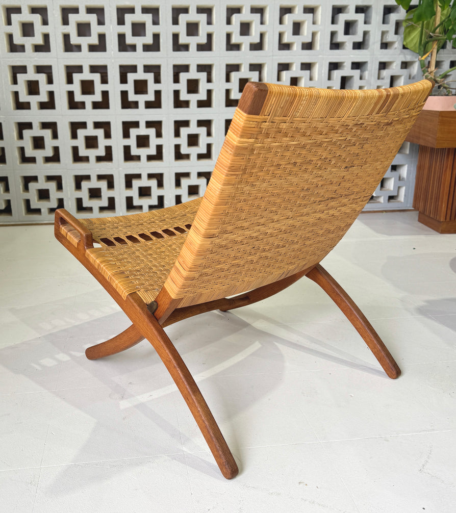 Hans J. Wegner JH512 Folding Chair