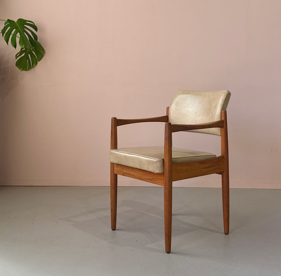Mid-Century Chiswell Armchair