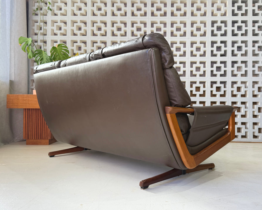 Tessa T21 Three-Seater Sofa in Brown Leather