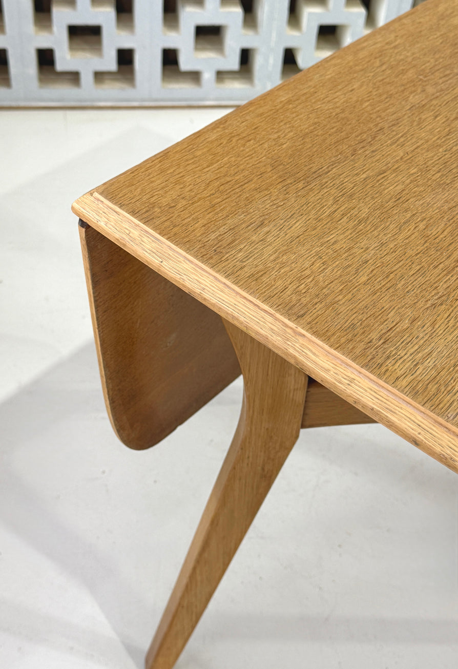 Small G-Plan Extension Kitchen Table in Oak