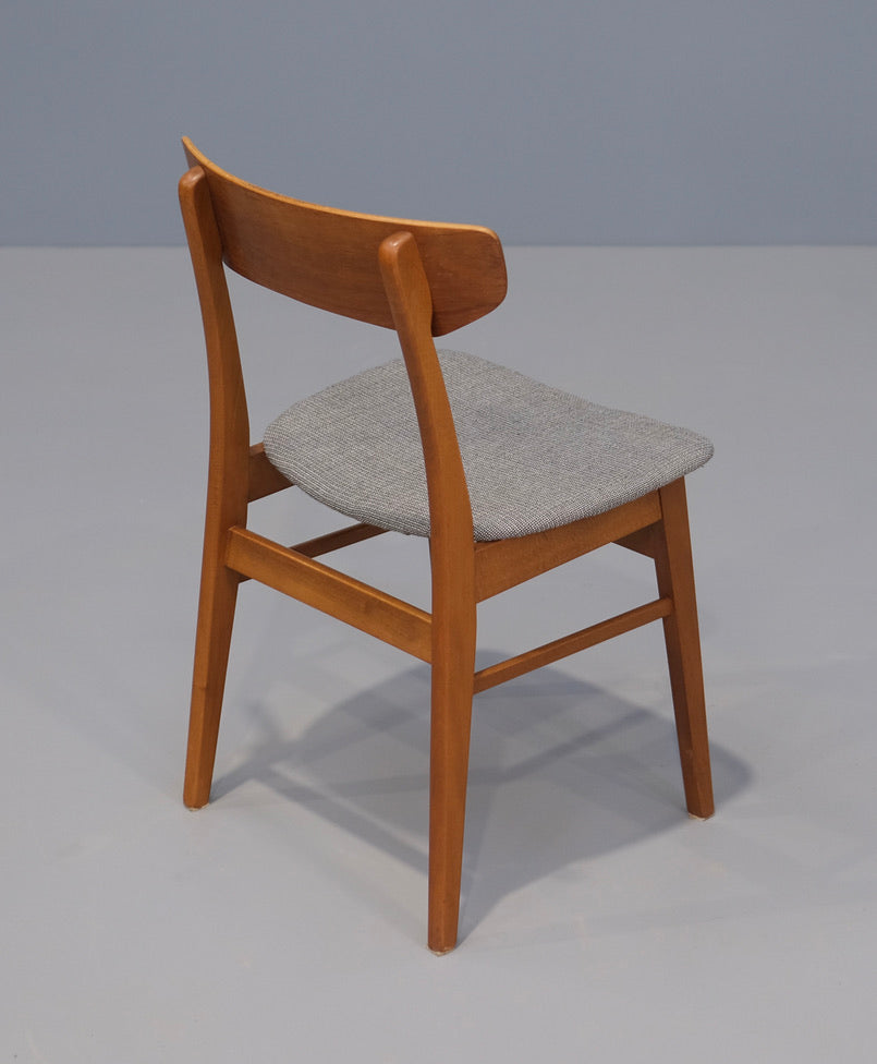 Single Danish Desk Chair / Side Chair