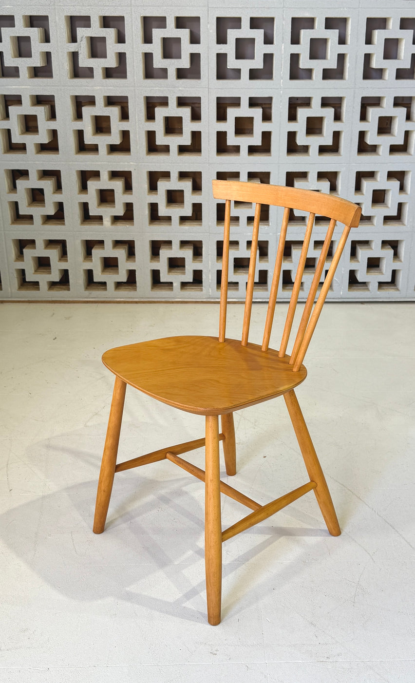 Poul Volther J46 Spindle Chair