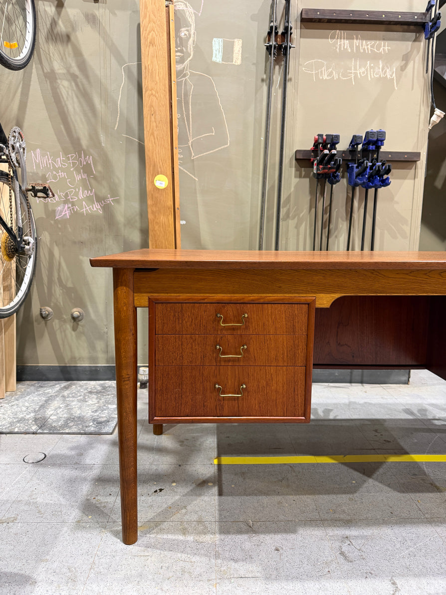 1950s Danish Writing Desk in Teak & Oak