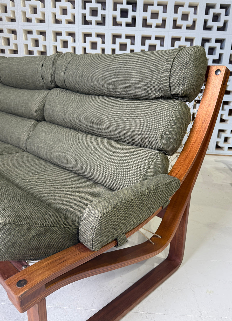 Tessa T4 Sofa in New Fabric