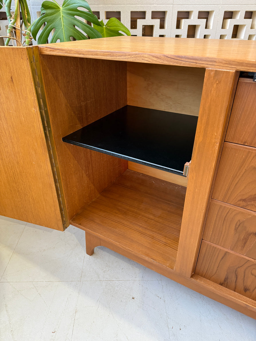 Mid-Century Sideboard in Blackwood