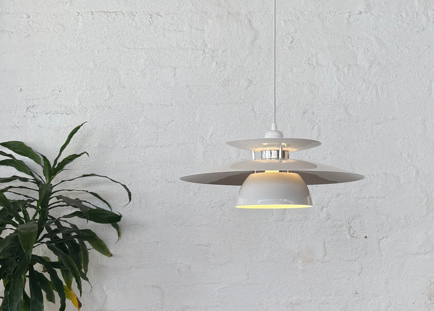 Swedish Pendant in White