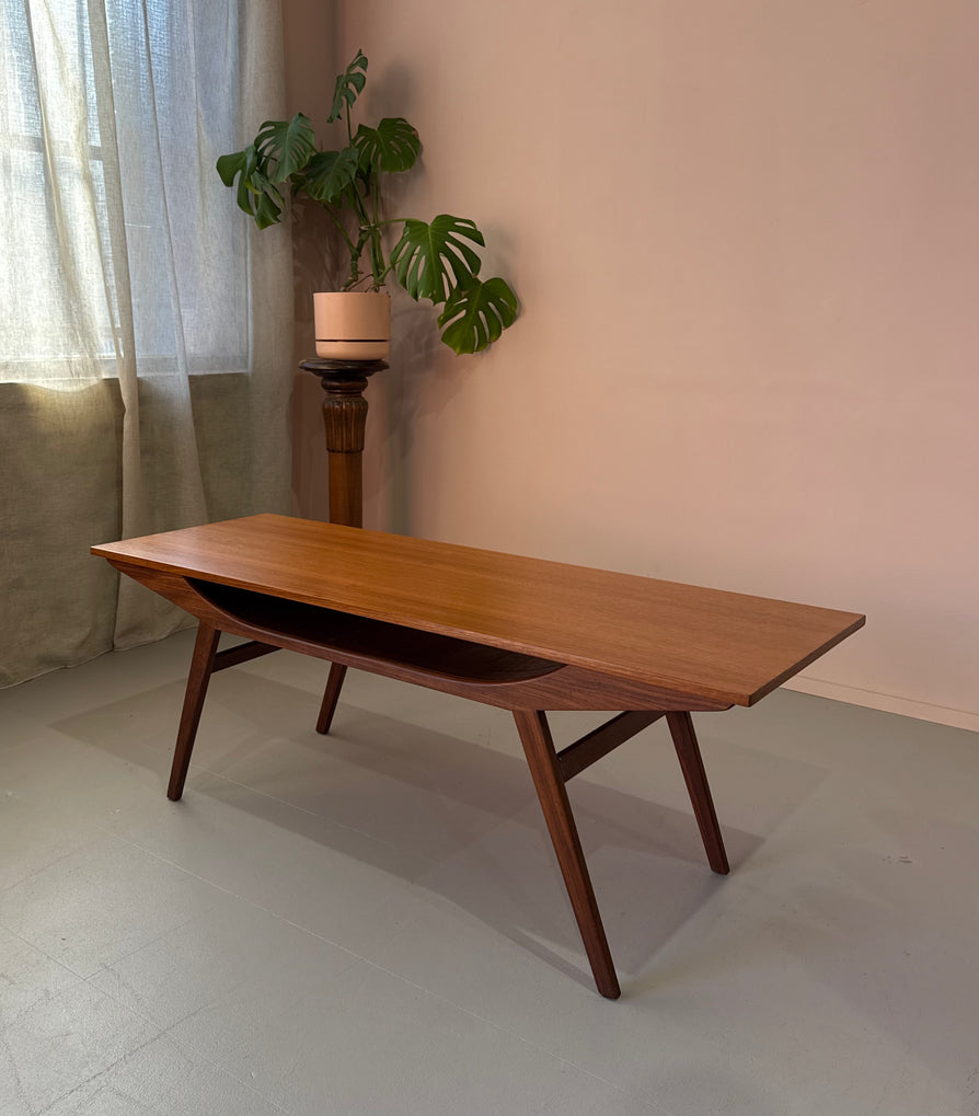 Omann Jun Coffee Table in Teak