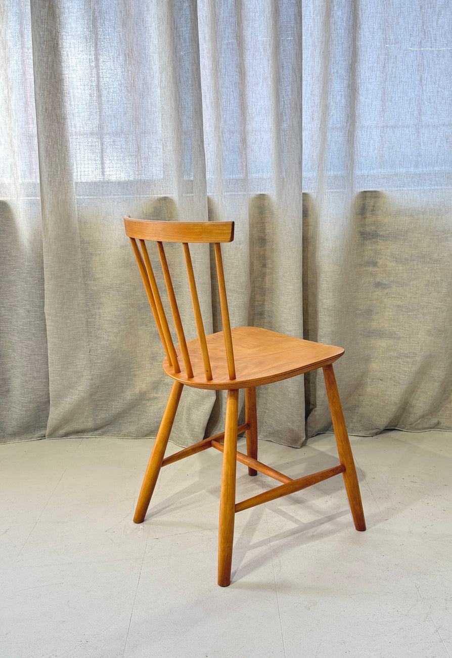 Poul Volther J46 Spindle Chair