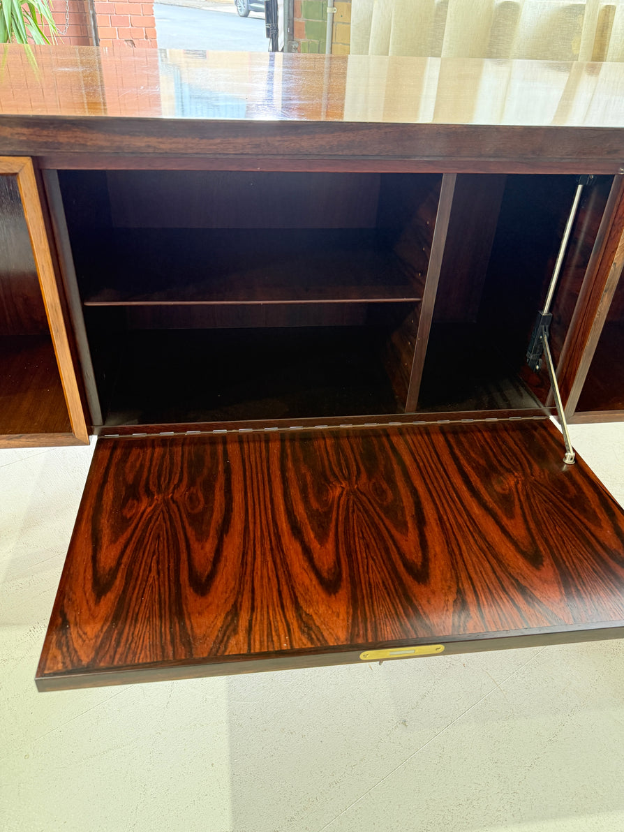 Model 77 Omann Jun Executive Desk in Rosewood