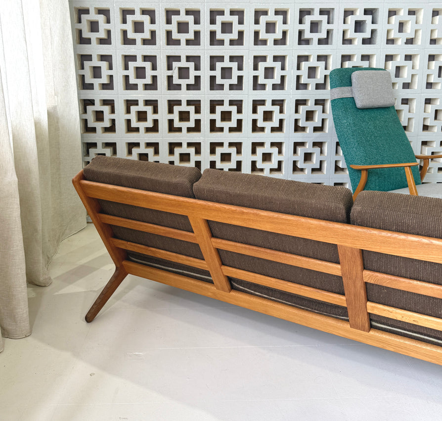 Hans Wegner GE290 Plank Sofa in Oak