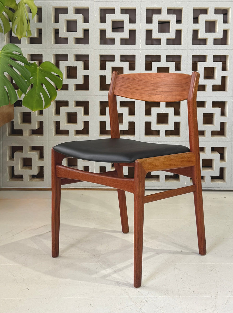 Danish Side Chair / Dining Chair