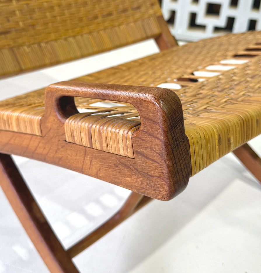 Hans J. Wegner JH512 Folding Chair
