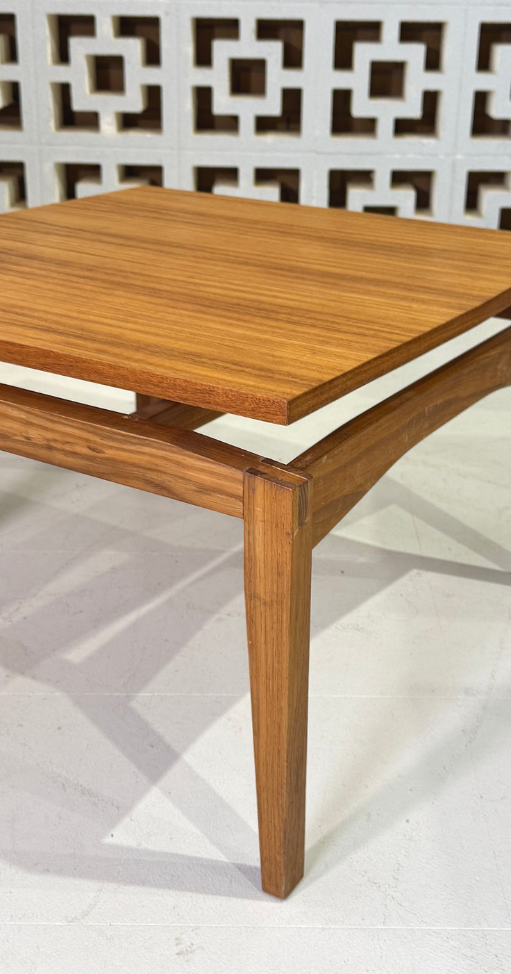Kees Westra Corner Table
