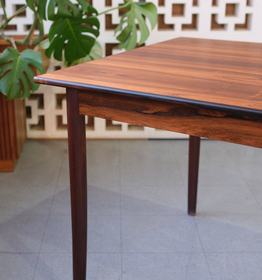 Danish Dining Table in Rosewood