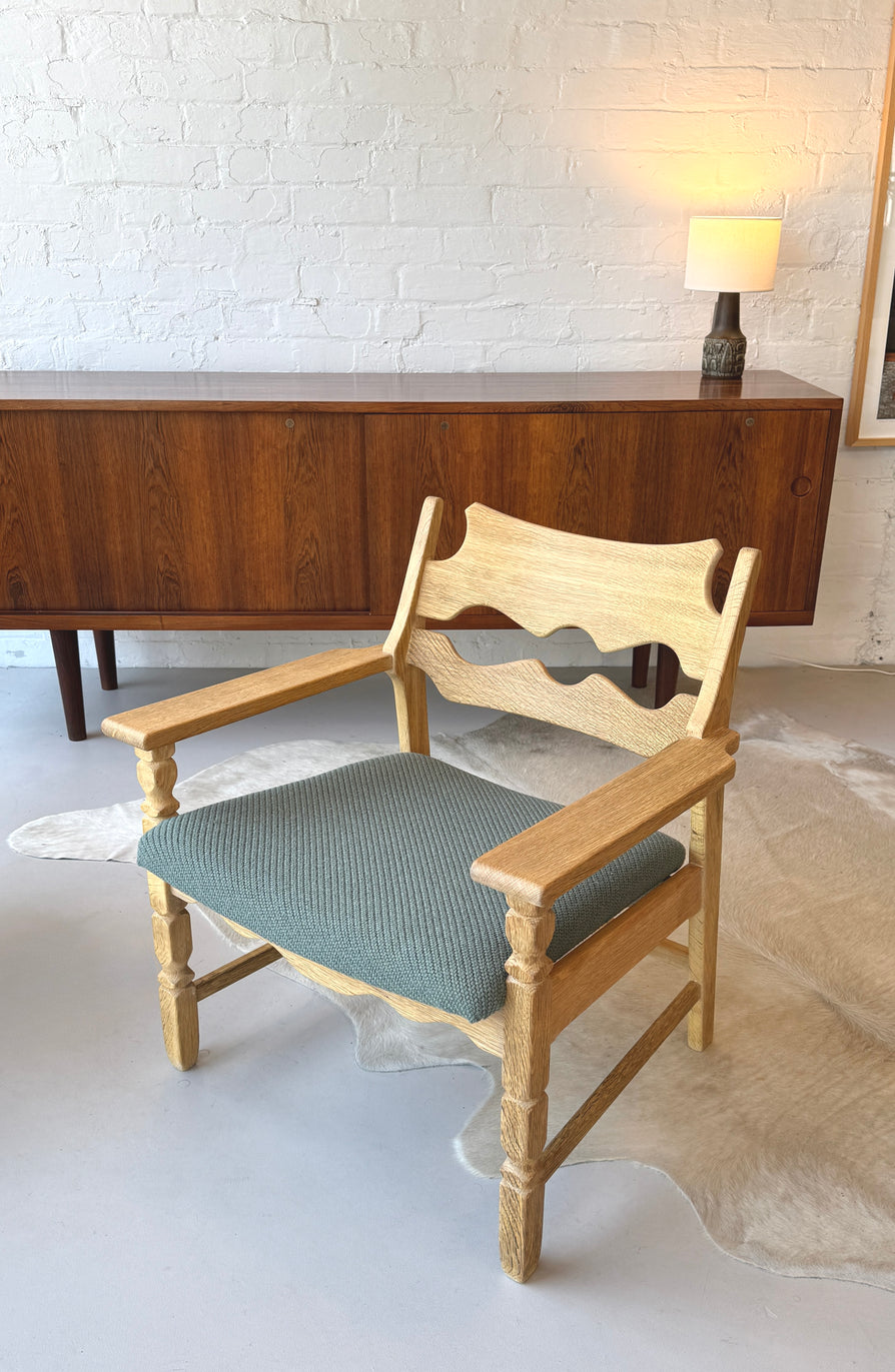 Henning Kjærnulf "Razorblade" Easy Chair