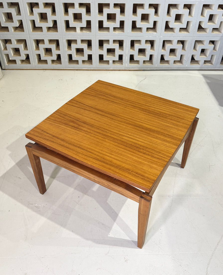 Kees Westra Corner Table