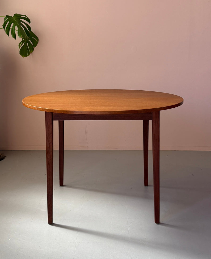 Round Danish Dining Table in Teak