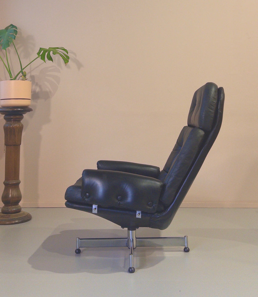 Danish Swivel Chair in Black Leather