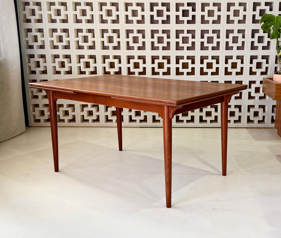 Model 50 Omann Jun Extension Dining Table in Teak