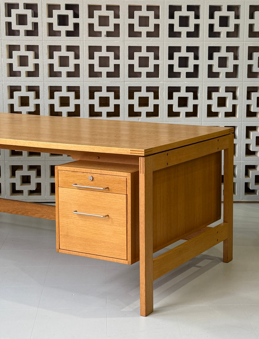 Jensen & Valeur Executive Desk in Oak